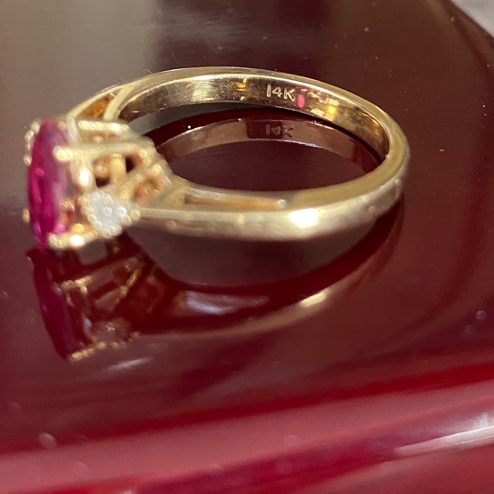 Solid 14kt Gold Diamond Ruby Ring Marquis Ruby - image 5